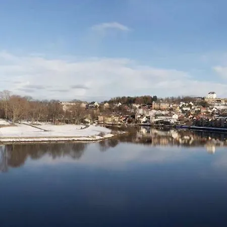 Du Vil Elske A Bo Her! Et Lite, Men Koselig Sted Med Perfekt Beliggenhet! *