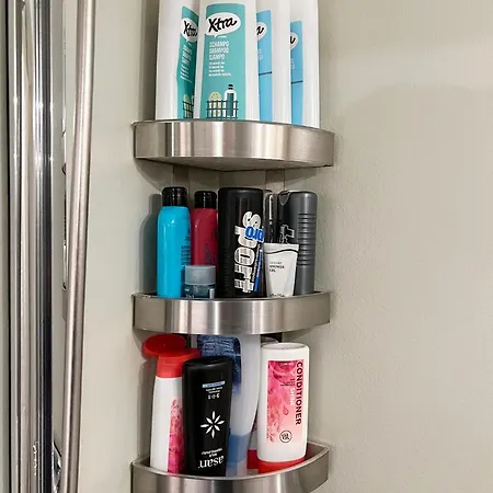 Du Vil Elske A Bo Her! Et Lite, Men Koselig Sted Med Perfekt Beliggenhet!